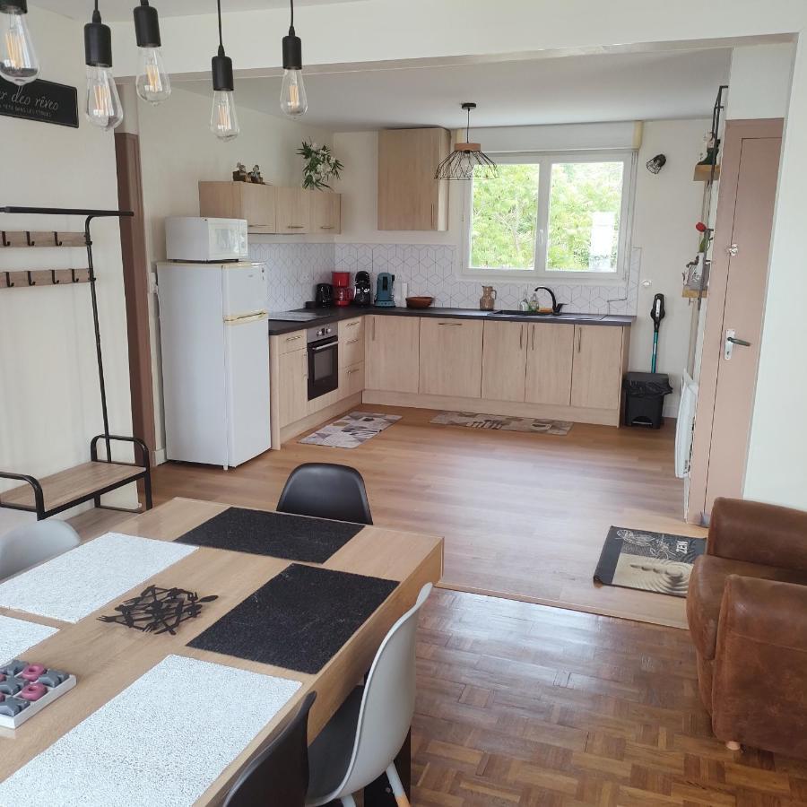 Charmante Maison Entre Mer Et Campagne La Jarrie 외부 사진